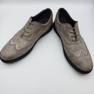 Tod's Leather Brogues lace up wingtip oxford shoes